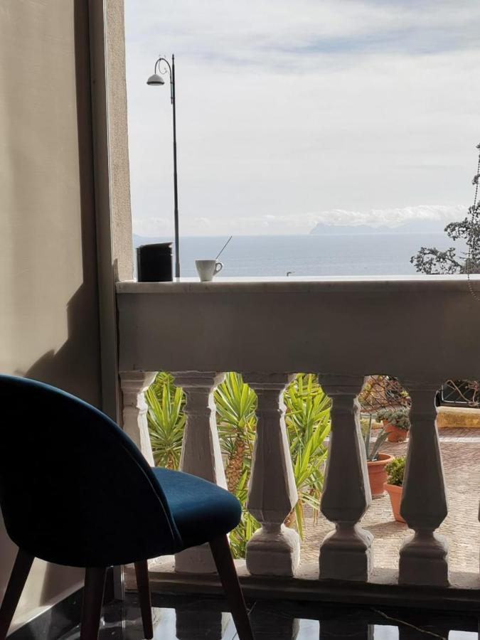Vomero Guest House Наполи Екстериор снимка