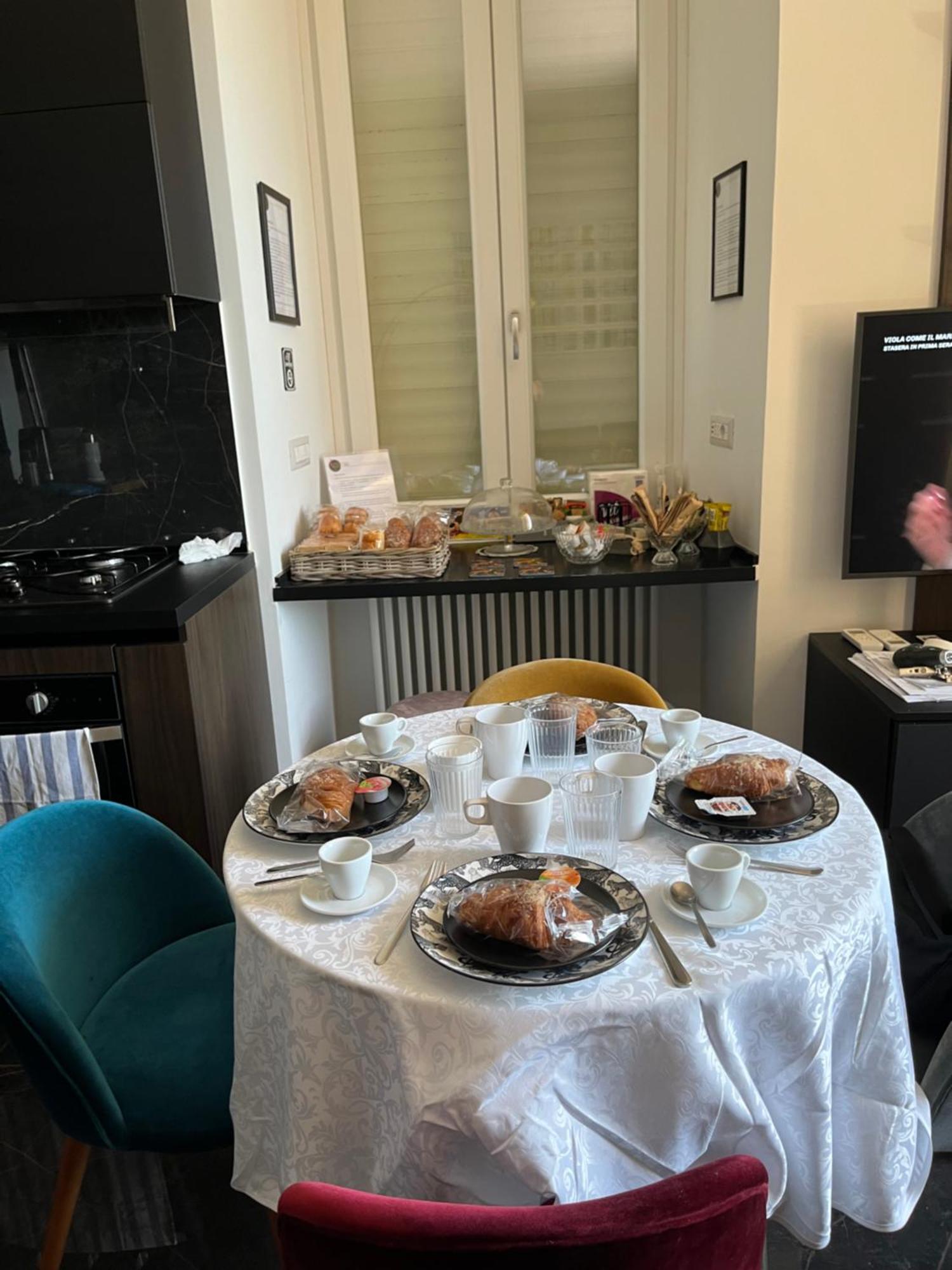 Vomero Guest House Наполи Екстериор снимка